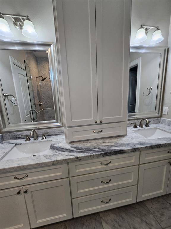 5217 W 43rd Street, Houston, Texas image 14