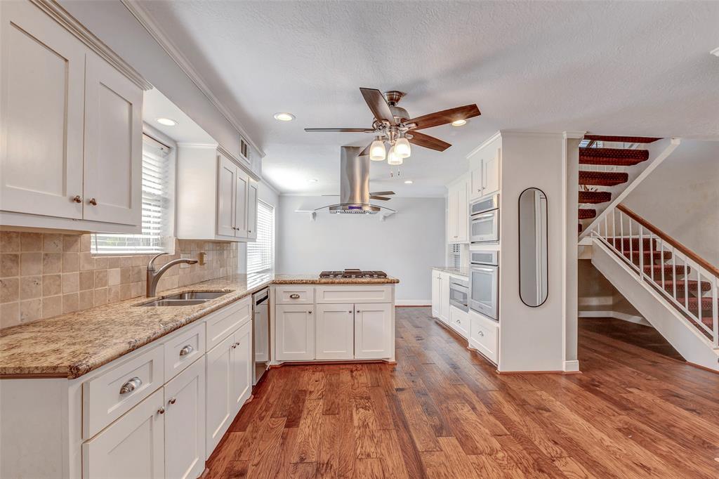 16007 Campden Court, Spring, Texas image 11