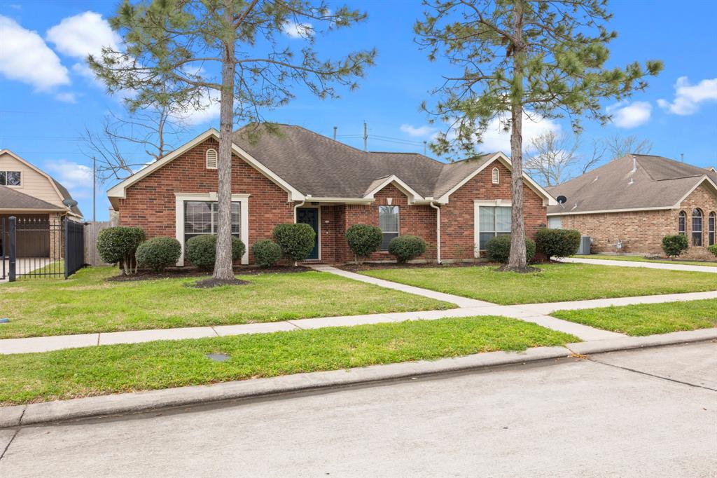 2810 Brahman Drive, Manvel, Texas image 1