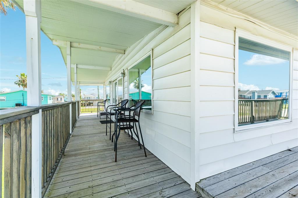 4022 San Jacinto Drive, Galveston, Texas image 5