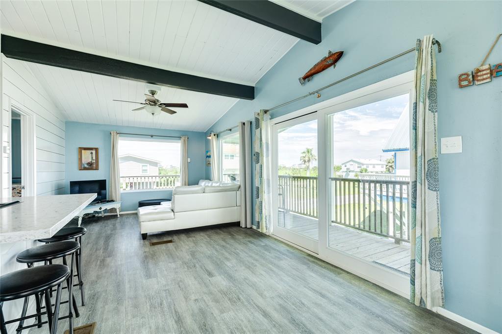 4022 San Jacinto Drive, Galveston, Texas image 8