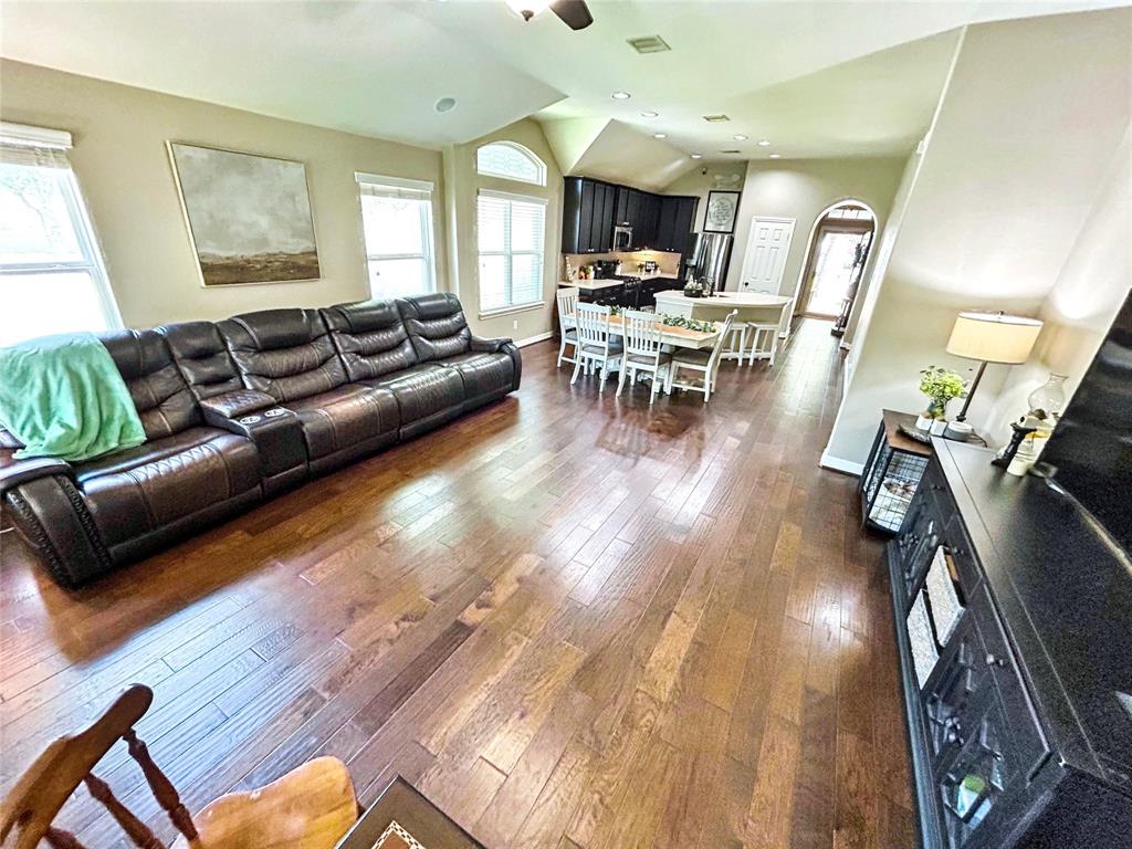 9994 Boulder Bend Lane, Brookshire, Texas image 10