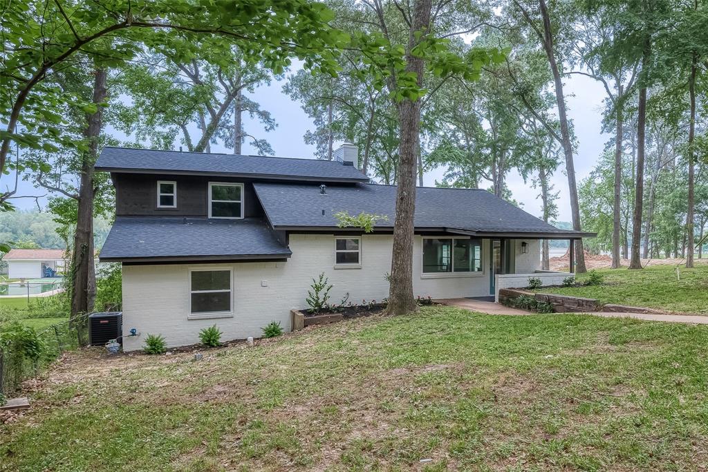284 Hackberry St, Trinity, Texas image 3