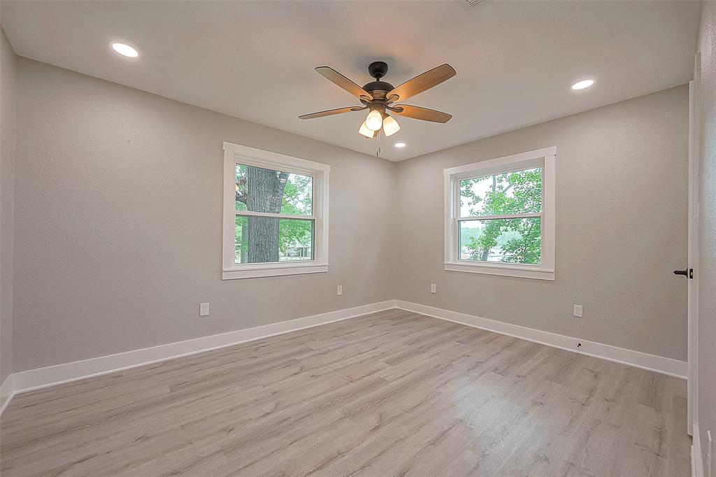 284 Hackberry St, Trinity, Texas image 37