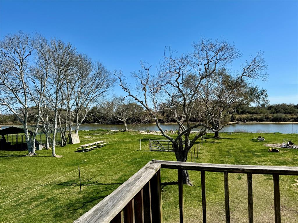 318 Dehart Street, Liverpool, Texas image 1