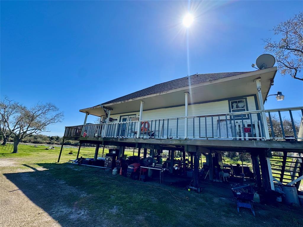 318 Dehart Street, Liverpool, Texas image 3