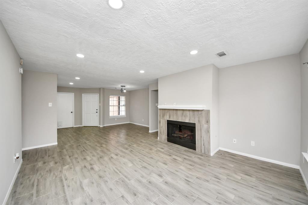 4915 Pecan Grove Dr Dr, Pearland, Texas image 8