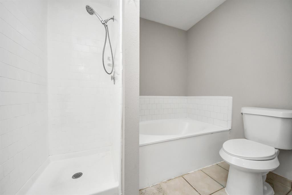 4915 Pecan Grove Dr Dr, Pearland, Texas image 25