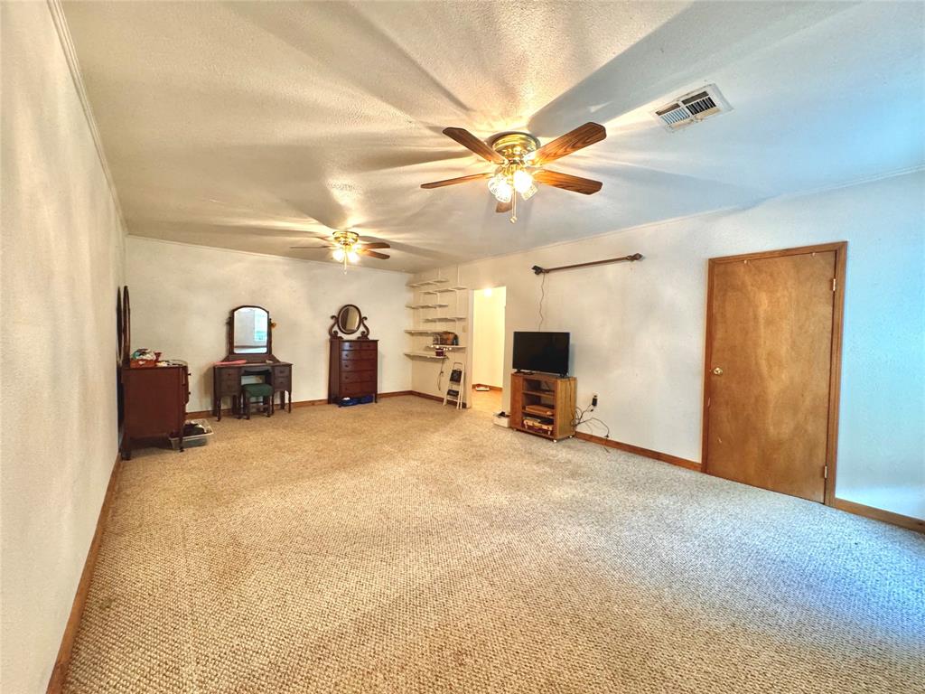 9417 Fm 770, Hull, Texas image 13
