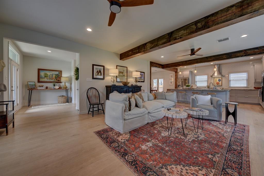 1707 S Jackson Street, Brenham, Texas image 2