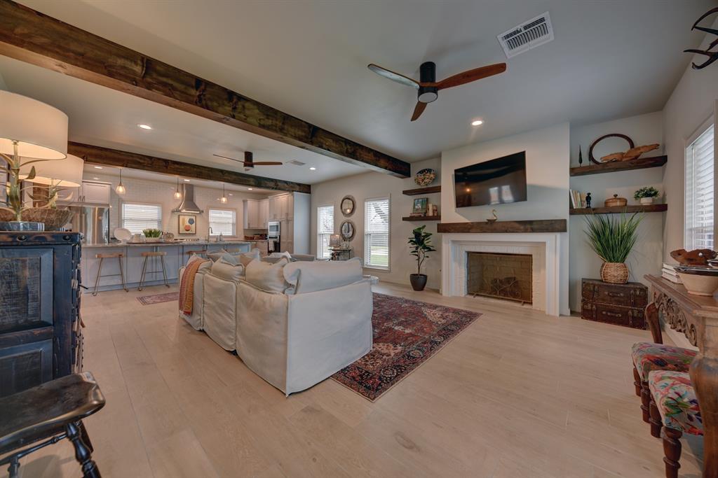 1707 S Jackson Street, Brenham, Texas image 1