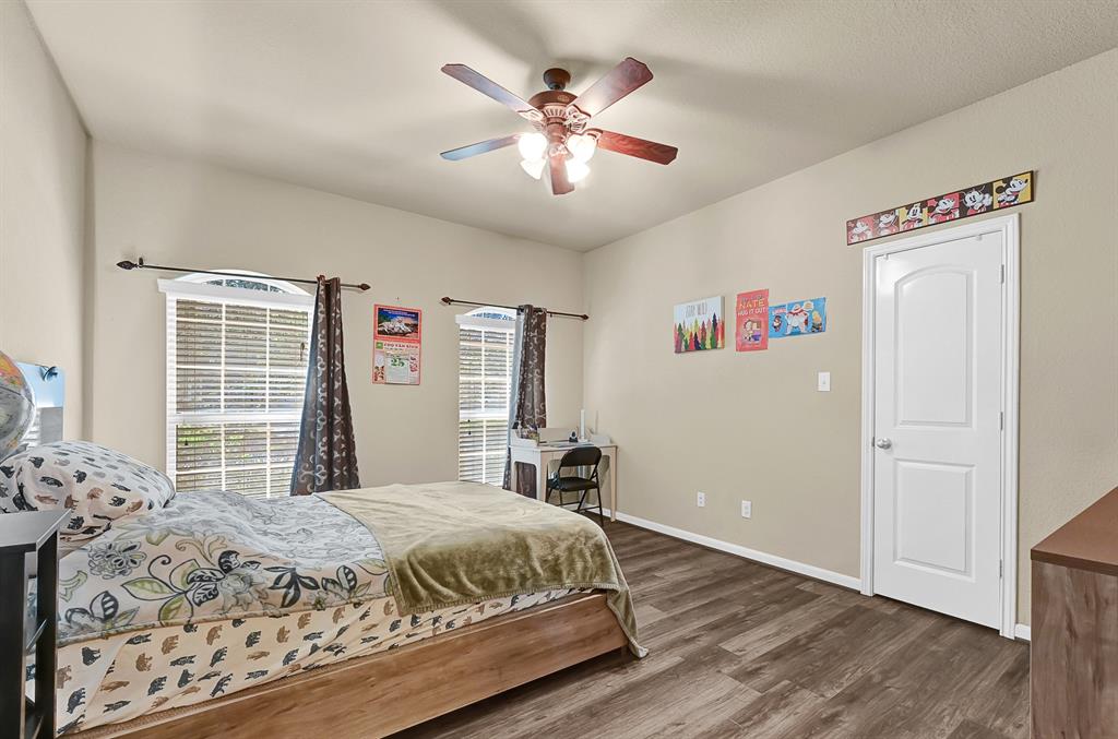 1926 Sequoia Trail Lane, Richmond, Texas image 15