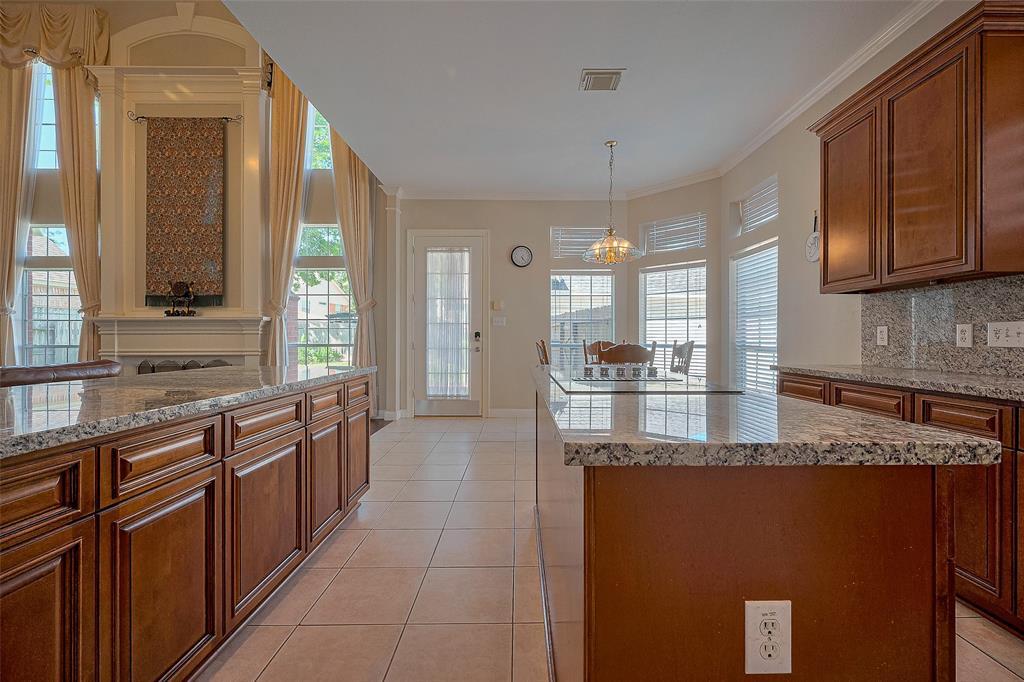 4707 Gladesdale Park Lane, Katy, Texas image 10