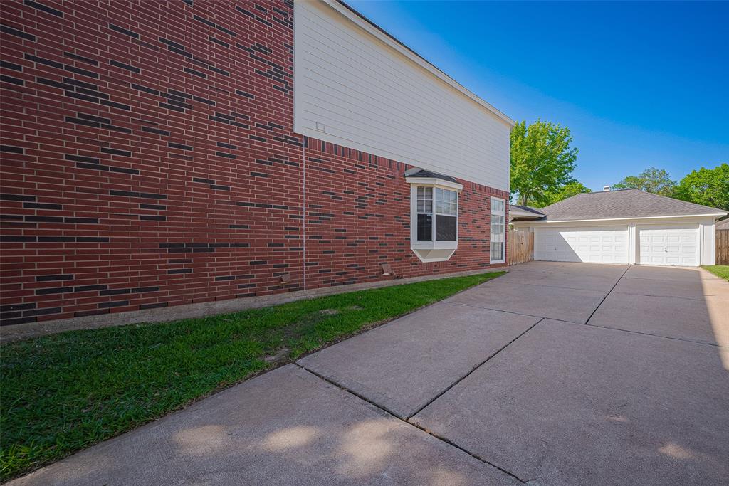 4707 Gladesdale Park Lane, Katy, Texas image 38