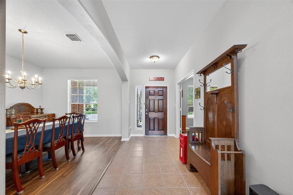 6131 Carlisle Lane