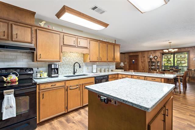 527 E Walton Road, Lumberton, Texas image 10