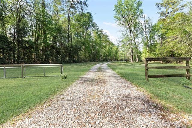 527 E Walton Road, Lumberton, Texas image 29