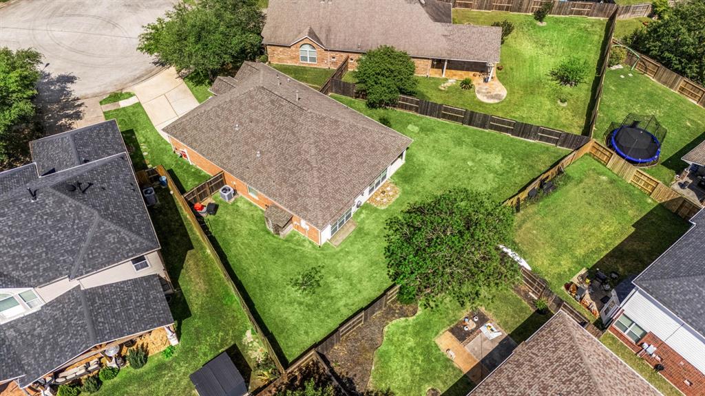 3515 Twin Mills Lane, Spring, Texas image 2