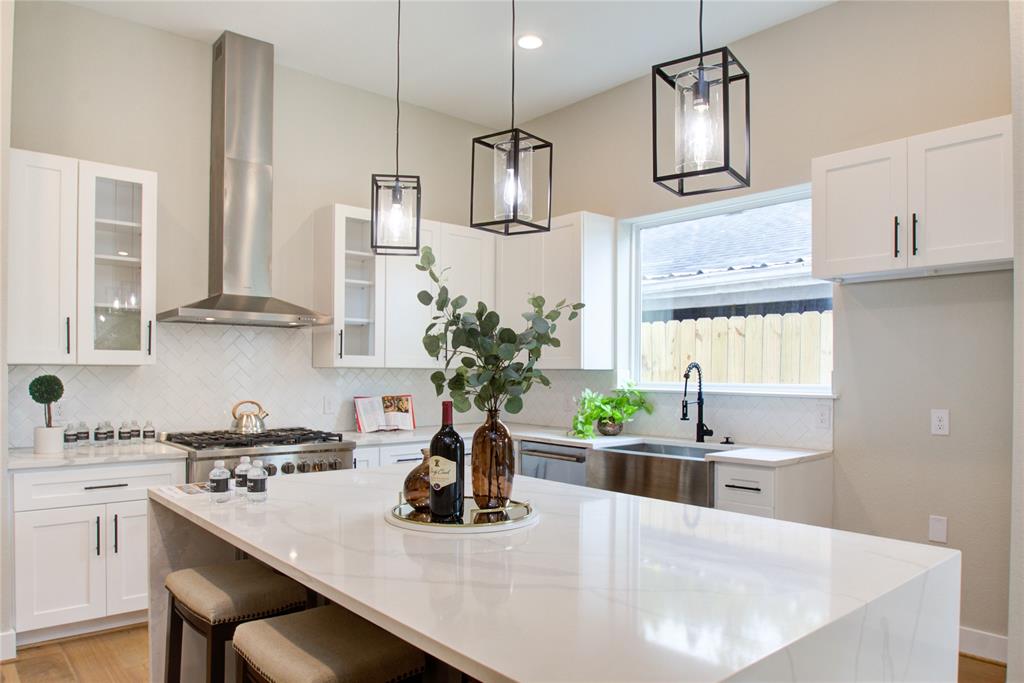 110 E 28th Street, Houston, Texas image 31