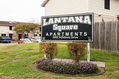 Photo of 5802 Academy Drive, Corpus Christi, TX 78407 (MLS # 49280813)