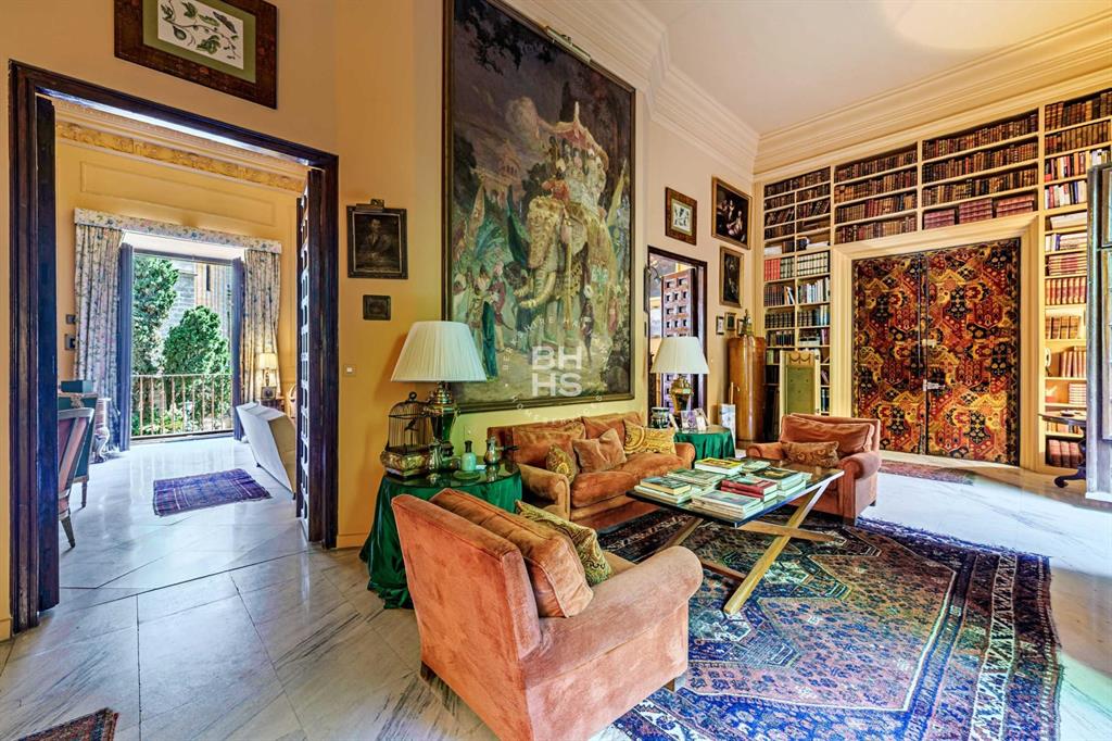 29015, Spain, 7 Bedrooms Bedrooms, ,3 BathroomsBathrooms,Residential,Active,181457