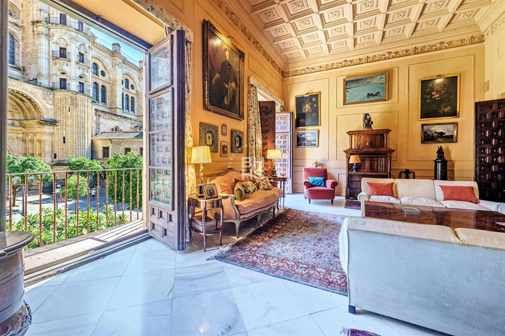 29015, Spain, 7 Bedrooms Bedrooms, ,3 BathroomsBathrooms,Residential,Active,181457