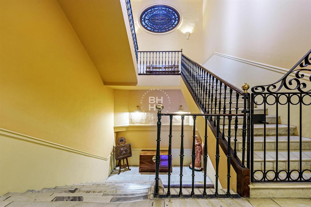 29015, Spain, 7 Bedrooms Bedrooms, ,3 BathroomsBathrooms,Residential,Active,181457