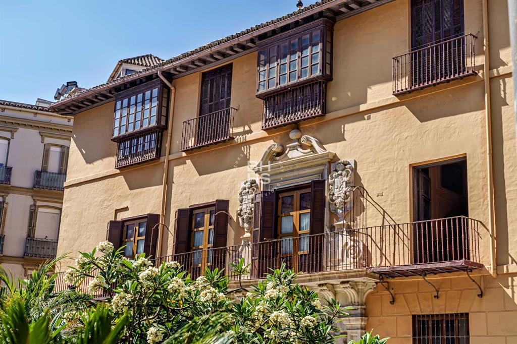 29015, Spain, 7 Bedrooms Bedrooms, ,3 BathroomsBathrooms,Residential,Active,181457