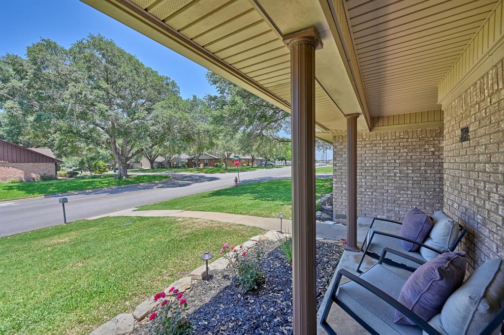 1600 Pecan Street, Brenham, Texas image 5