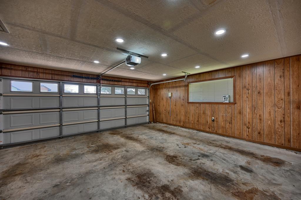 1600 Pecan Street, Brenham, Texas image 34