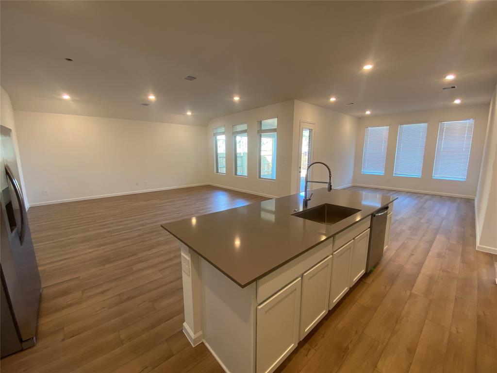 15002 Goujon Gates Drive, Conroe, Texas image 8