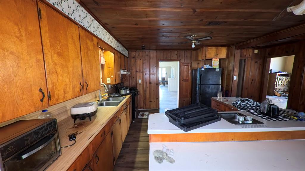 1060 Harrison Street, Beaumont, Texas image 14