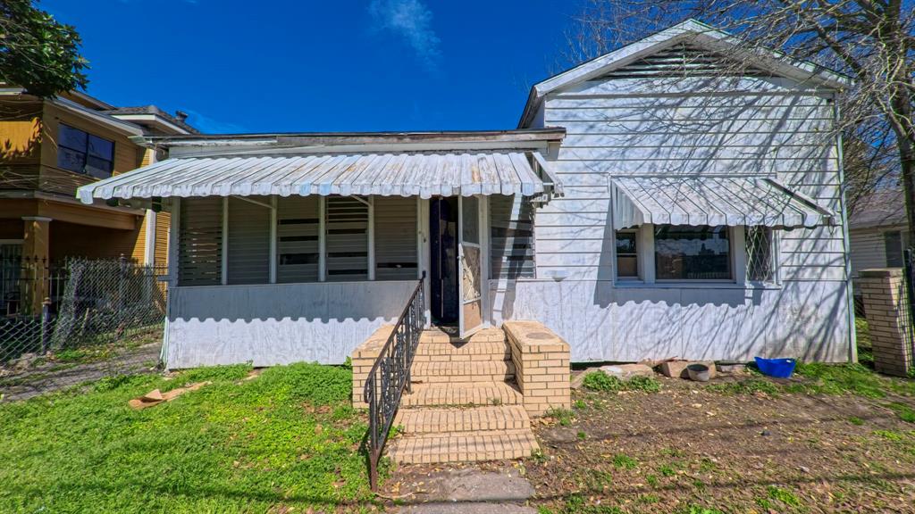 1060 Harrison Street, Beaumont, Texas image 1