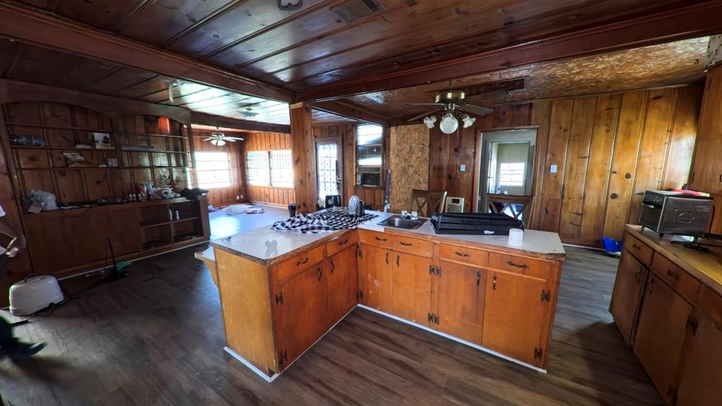 1060 Harrison Street, Beaumont, Texas image 10