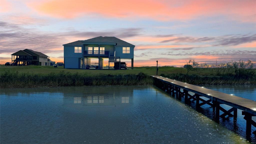 747 Waypoint Drive, Palacios, Texas image 3