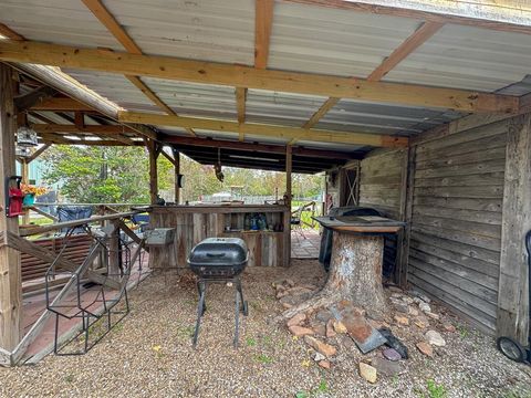 A home in Onalaska