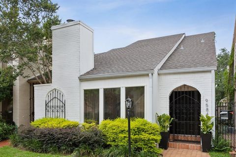 9584 Doliver Drive Houston TX 77063
