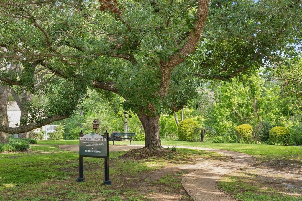 9584 Doliver Drive, Houston, Texas image 24