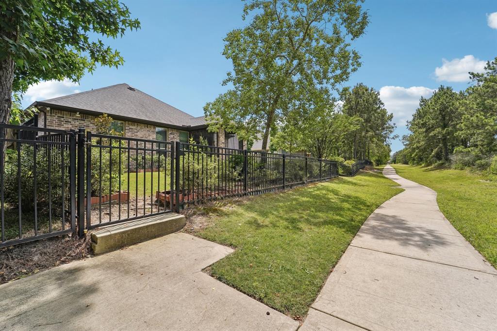 10029 Red Beadtree Place, Conroe, Texas image 31