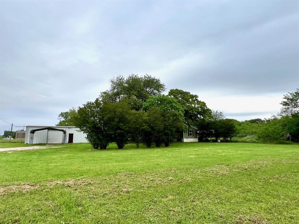 10028 Longpoint Road, Burton, Texas image 1