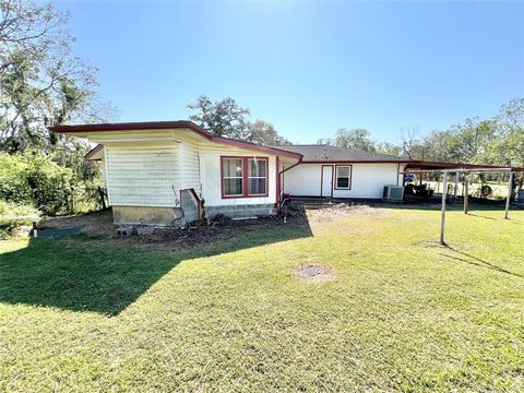 A home in Brazoria