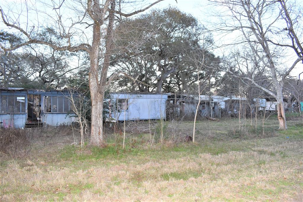 12 Guinevere Drive, Sargent, Texas image 5
