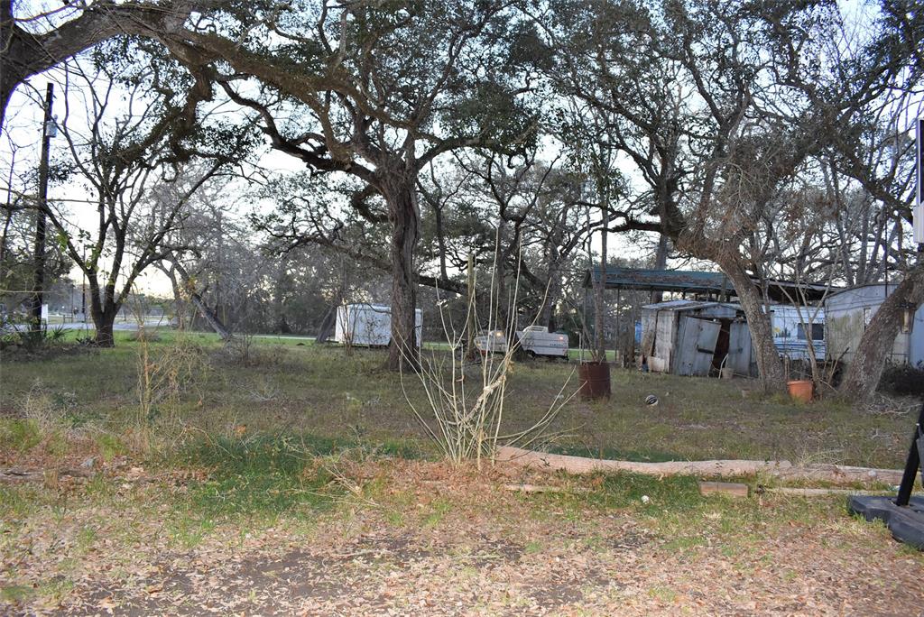 12 Guinevere Drive, Sargent, Texas image 2