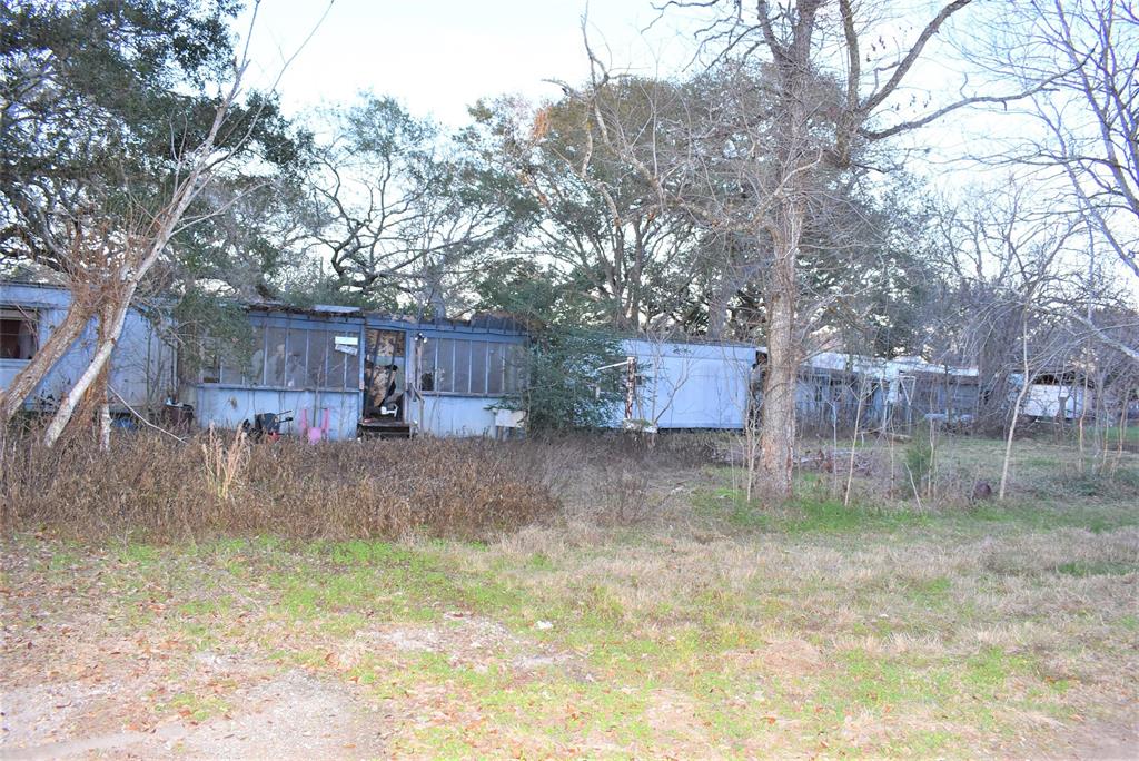 12 Guinevere Drive, Sargent, Texas image 1