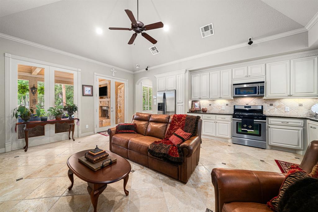 3320 Wild River Drive, Richmond, Texas image 33