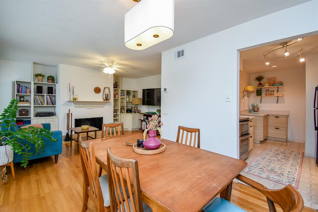 2333 Bering Drive #104, Houston, Texas image 15