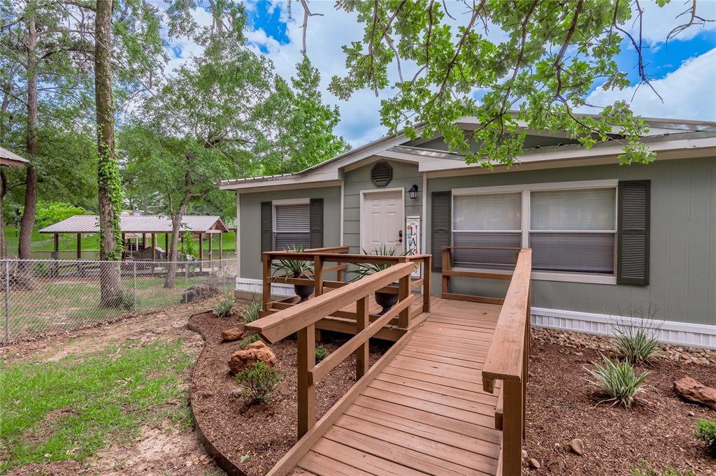 460 Ridge Trail, Trinity, Texas image 9