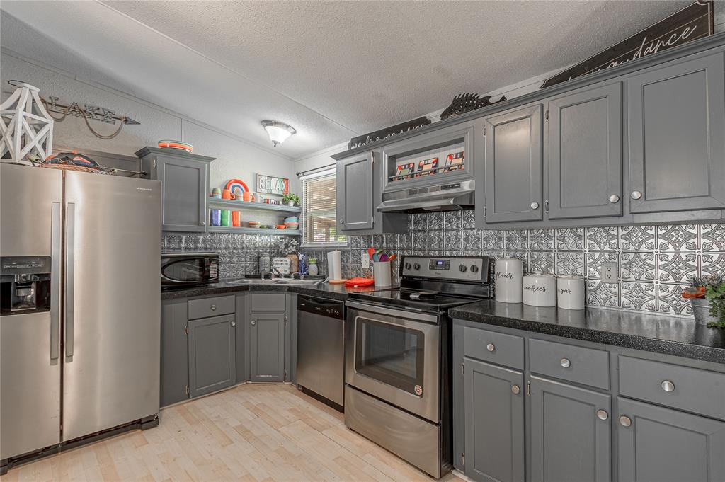 460 Ridge Trail, Trinity, Texas image 24