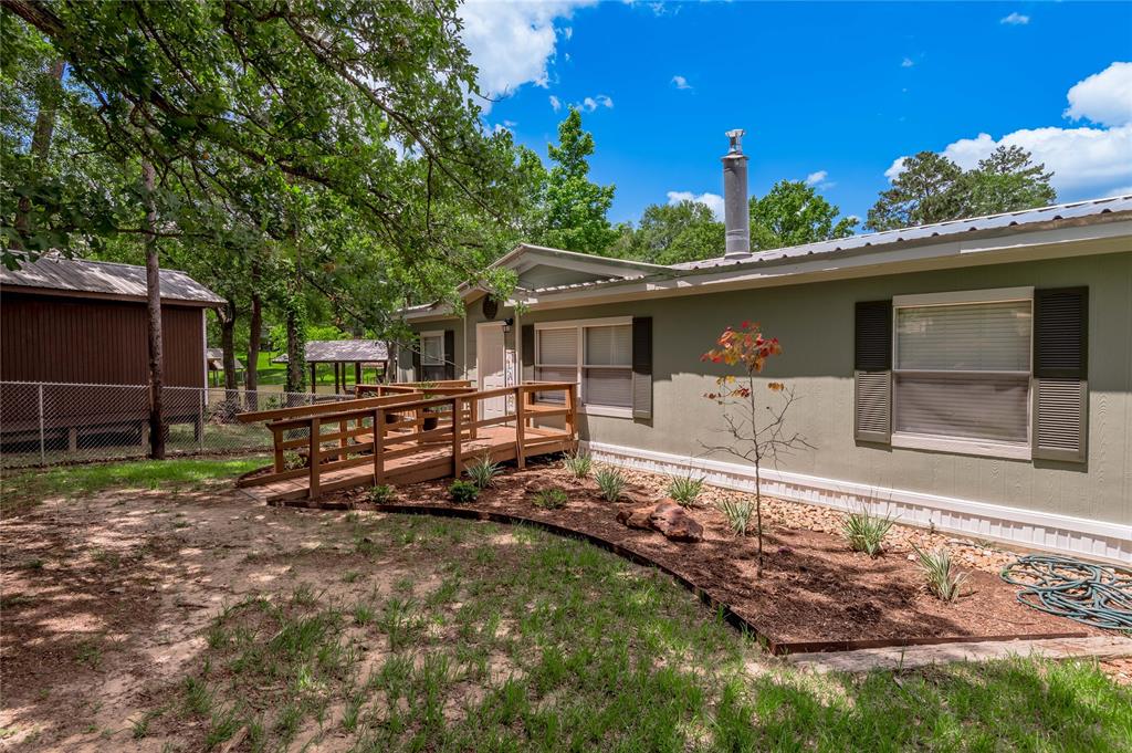 460 Ridge Trail, Trinity, Texas image 8