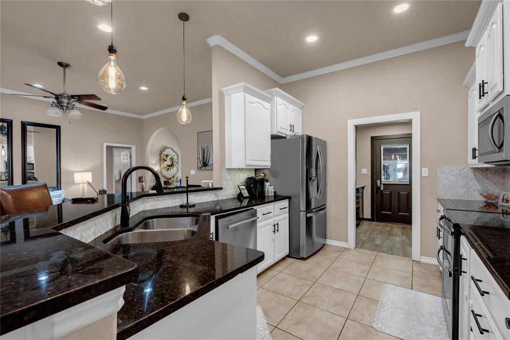 312 Fox Crossing, Burnet, Texas image 10